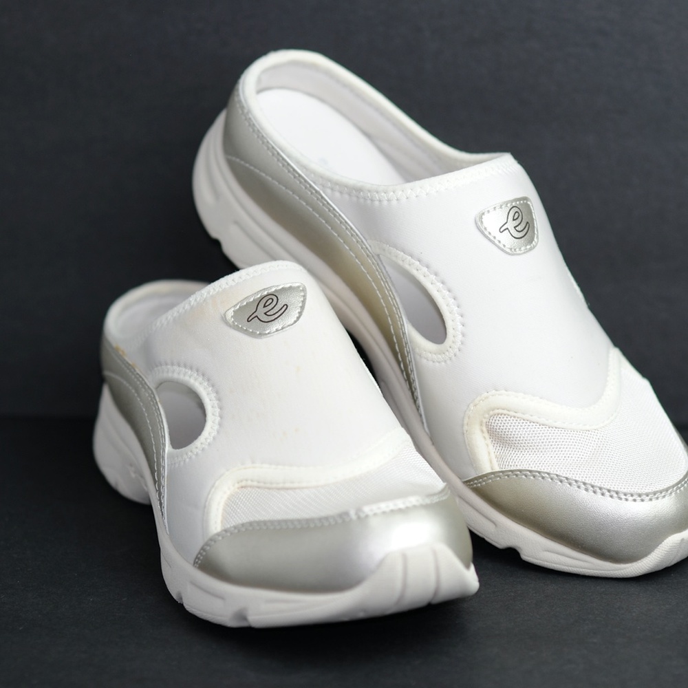 Size 9W Easy Spirit  Bow 3 slip on Shoes Women's